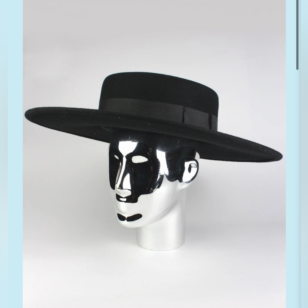 Black wool felt wide brim hat